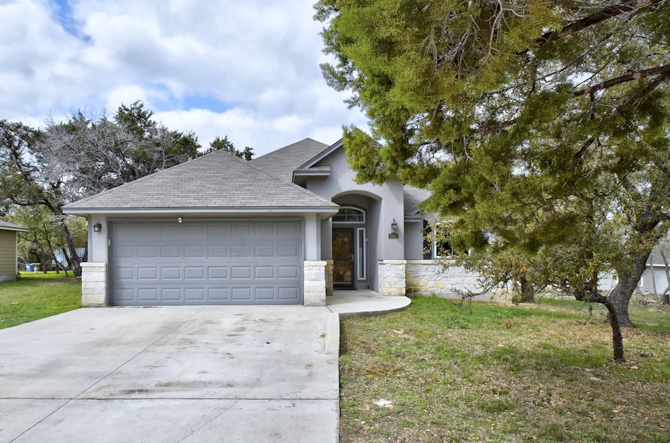 1360 Cedar Bend, Canyon Lake, TX 78133, Presented by Tracy Scudder, EXP